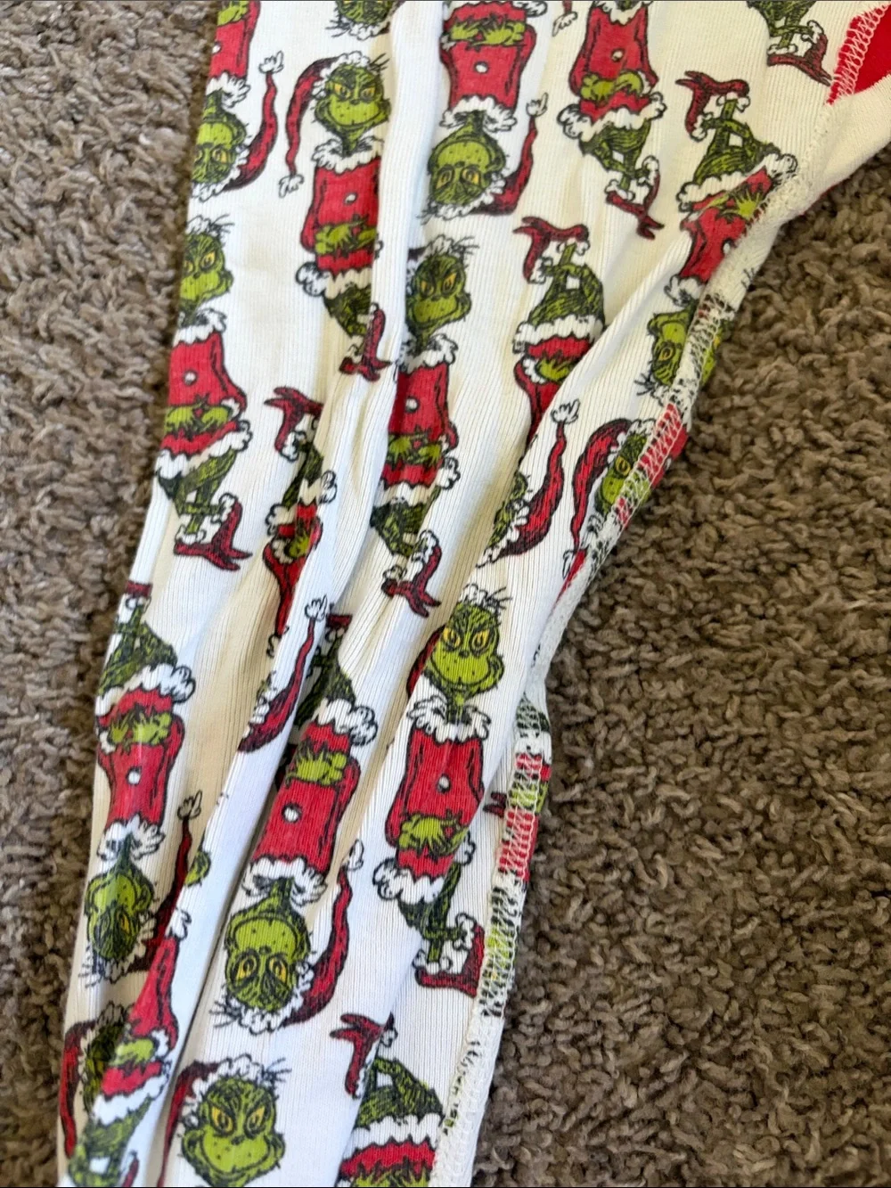 Hanna Andersson Red & Green Grinch Print Kids Pajama Set